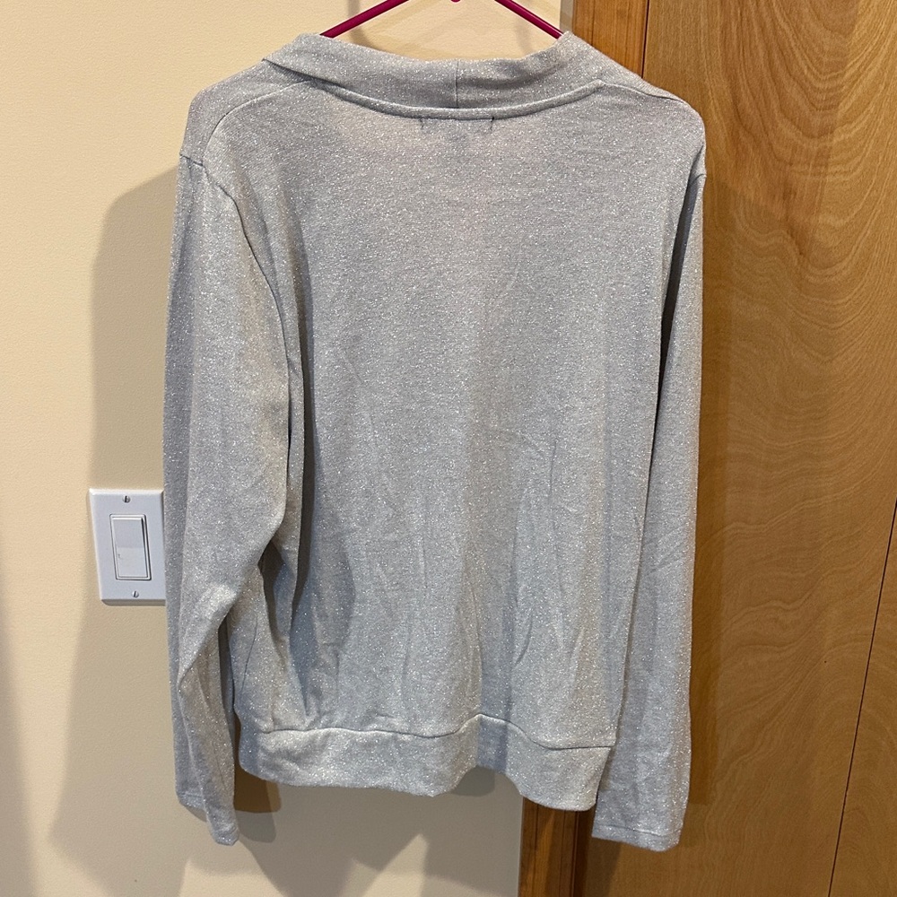 Banana Republic Shimmering Silver V-neck - Picture 5 of 5